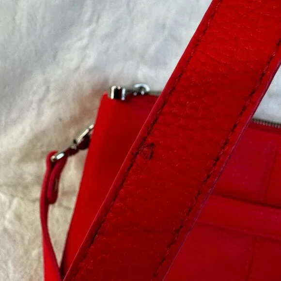 THIRTY-ONE Jewell Street Style Purse Coral Kisses Pebble Crossbody Clutch - Picture 2 of 9